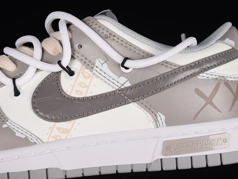 All categories Nk SB Dunk series Nk SB Dunk Low low-top sneakers Nk Dunk Low ESS customized version Panda Prank hip-hop theme low-top casual sneakers DJ6188-003
